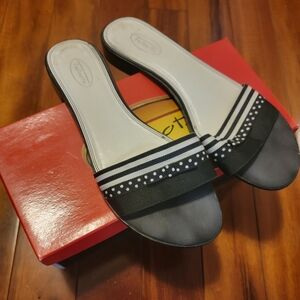 Black and White Women's Slide Sandals